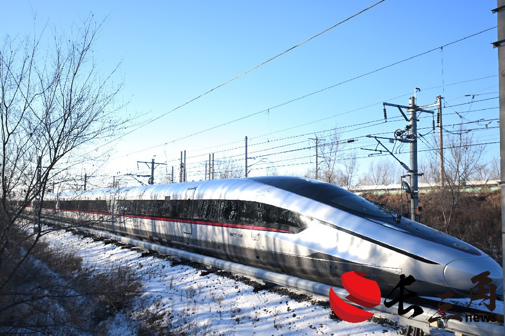 鐵路投資8506億元創歷史最高紀錄 全國鐵路營業里程達到16.2萬公里